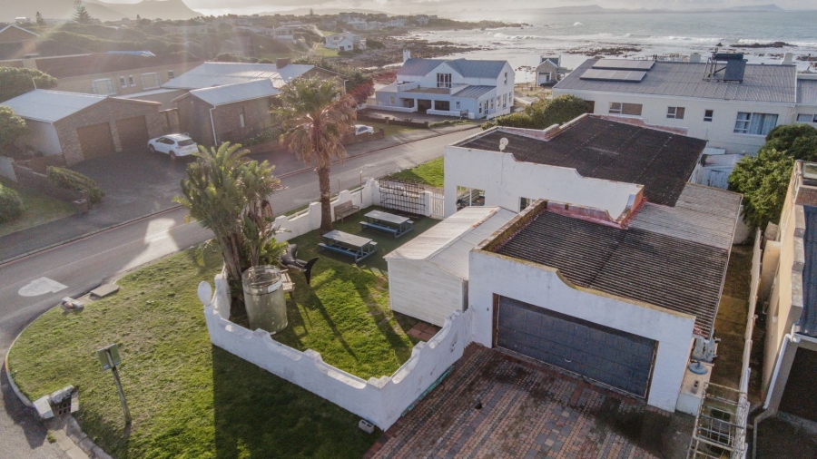 3 Bedroom Property for Sale in Kleinbaai Western Cape